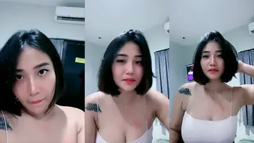 Babygurl Yourbae Live Pakai Tanktop Putih Ketat poster