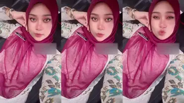 Bokep Bu Guru Fira Jilbab Skandal Kamar Mandi poster