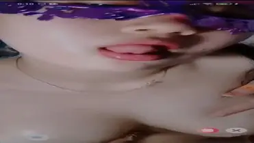 Nana Live Show Binal Buka Baju Pamer Dada Mulut poster